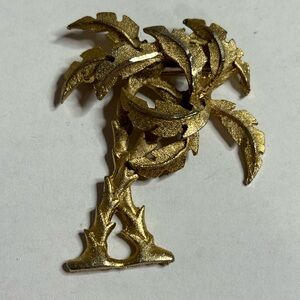 Vintage Palm Trees Brooch Pin Gold Tone